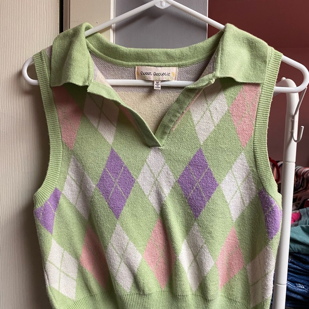 Sweater vests